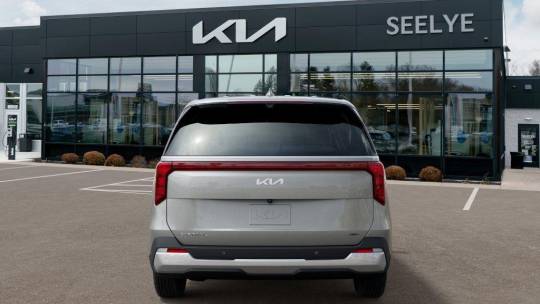 2025 Kia Carnival