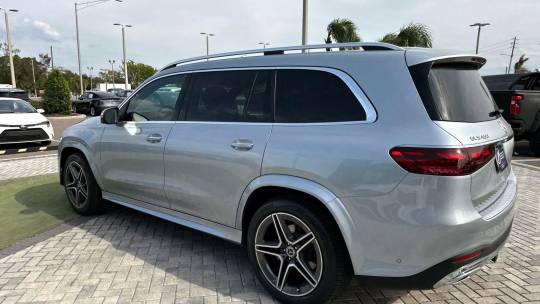 2025 Mercedes-Benz GLS