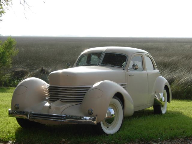 1937 cord 812 clone built from a 1941 graham hollywood