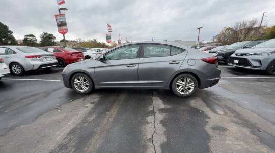 2019 Hyundai Elantra