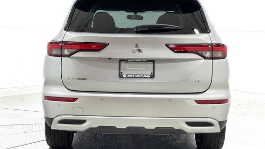 2024 Mitsubishi Outlander