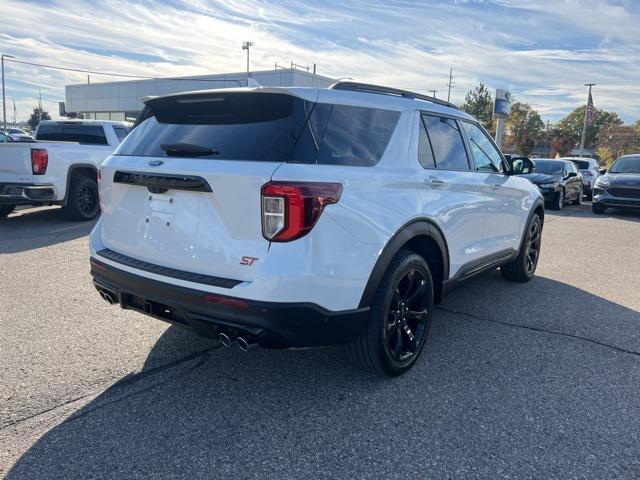 2022 ford explorer st