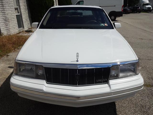 sunroof leather heated/memo seats cruise control cold ac non-smoker clean