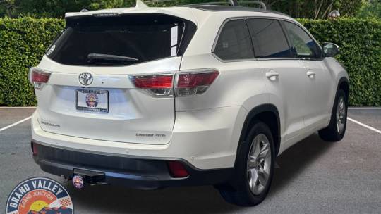 2016 Toyota Highlander