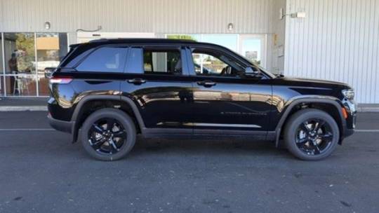 2024 Jeep Grand Cherokee