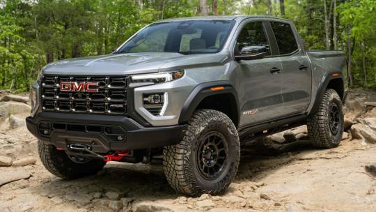 2024 GMC Canyon