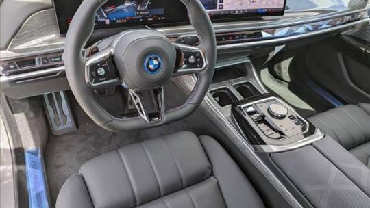 2024 BMW i7