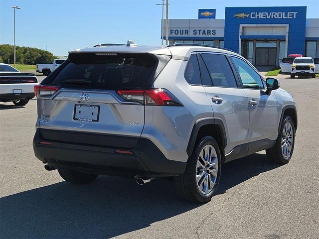 2023 toyota rav4 xle premium