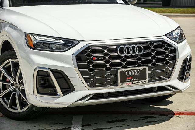 2022 audi sq5 premium
