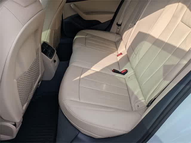 2017 audi a4 2.0t premium plus