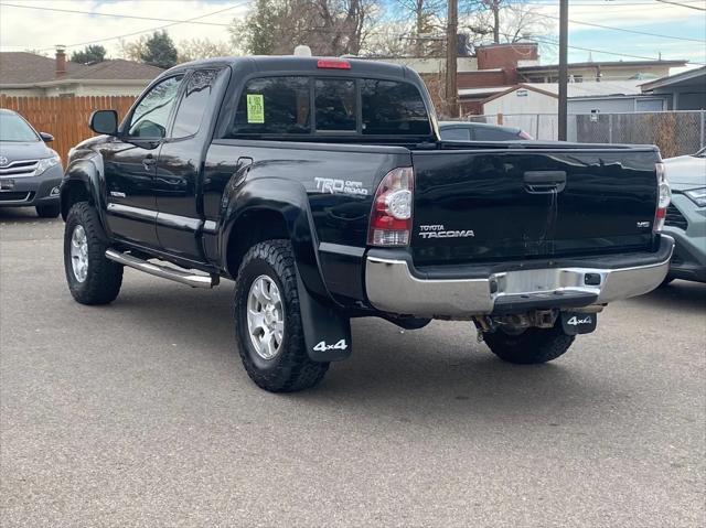 2013 toyota tacoma base