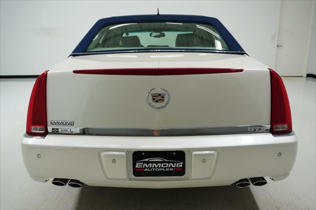 2008 cadillac dts base