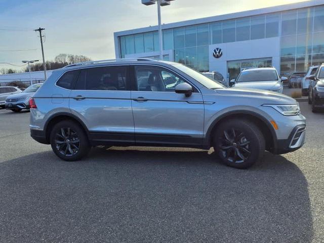 2024 volkswagen tiguan 2.0t se