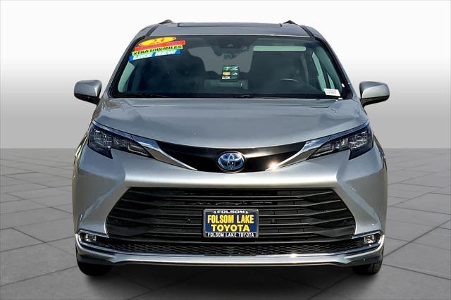 2024 toyota sienna xle 8 passenger