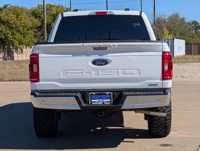 2021 ford f-150 xlt