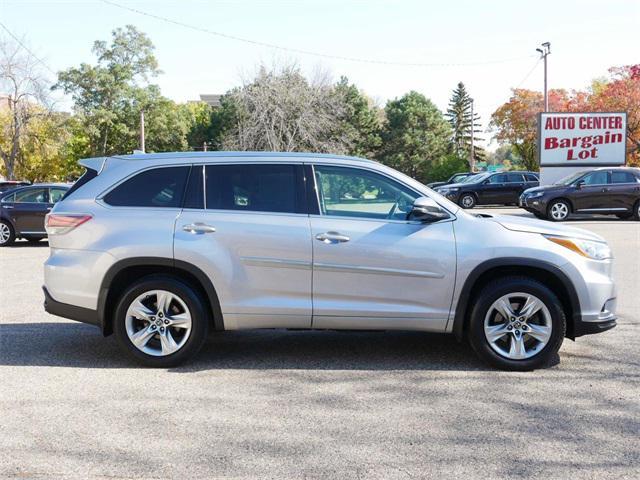 2016 toyota highlander limited