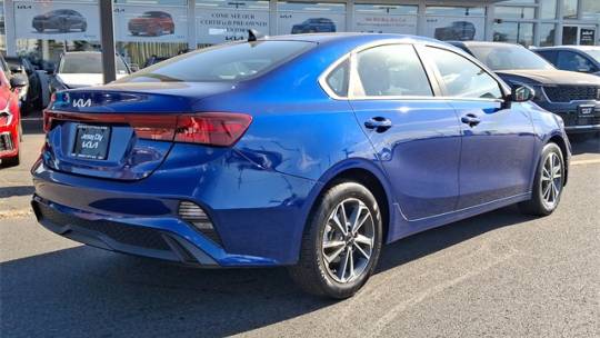 2024 kia forte lxs
