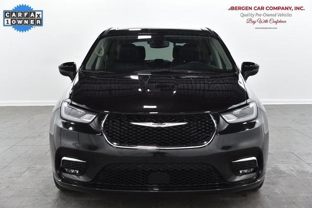 2023 chrysler pacifica touring-l