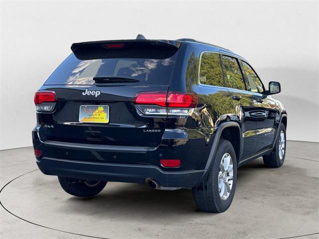 2021 jeep grand cherokee laredo
