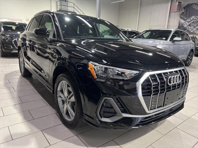 2022 audi q3 45 s line premium