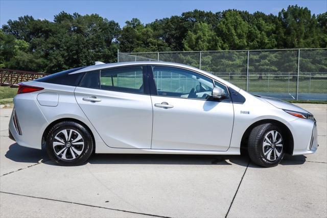 2018 toyota prius prime plus