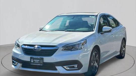 2022 subaru legacy limited