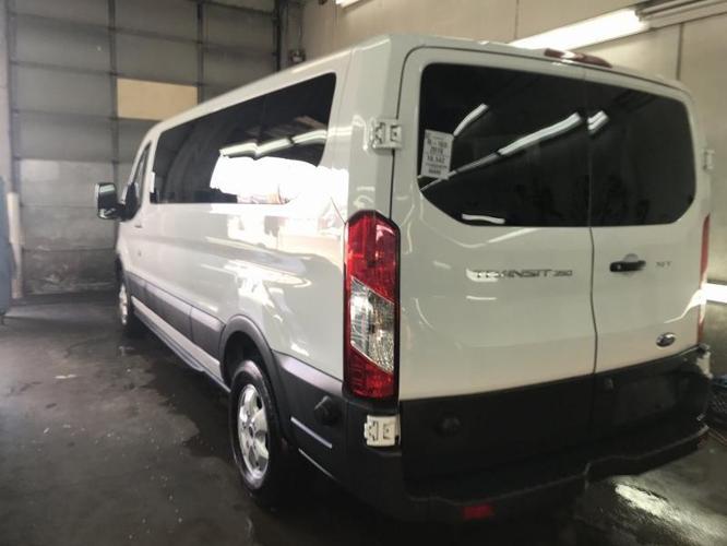 2018 ford transit passenger 350 xl 350 xl 3dr lwb low roof passenger van w/sliding passenger side door for sale in leavenworth, kansas
