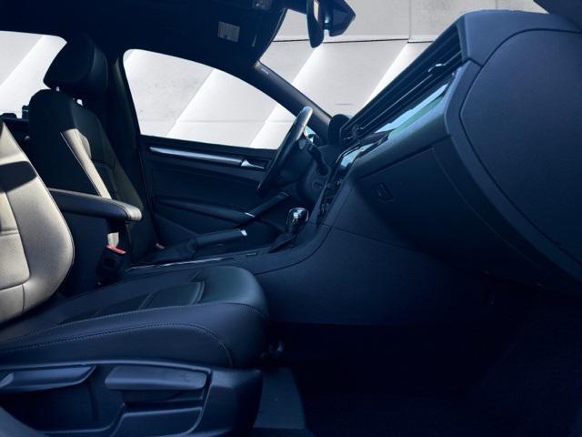 2021 volkswagen passat 2.0t r-line