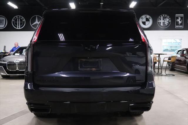 2022 cadillac escalade sport