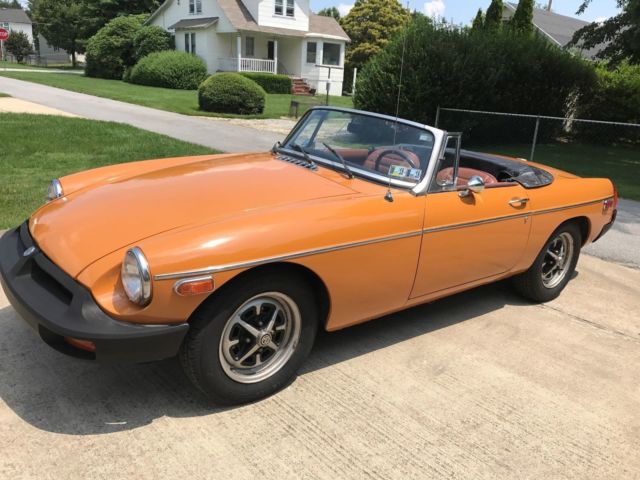 1975 mgb convertible w/overdrive