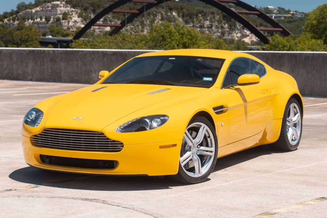 2006 aston martin v8 vantage coupe 6-speed