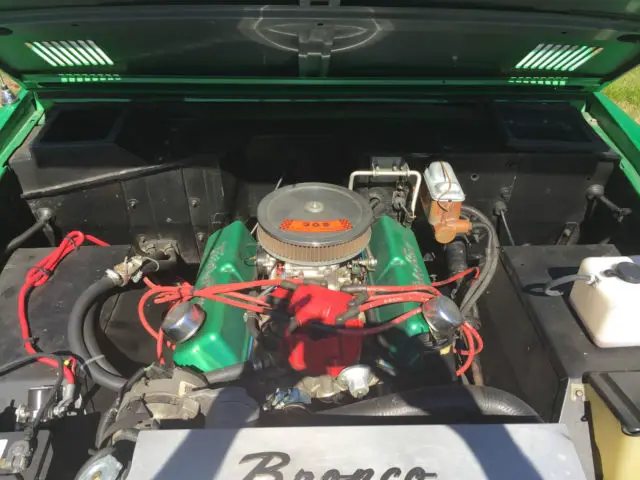 1971 ford bronco with v8 302