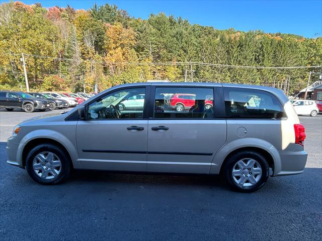 2012 dodge grand caravan se/avp
