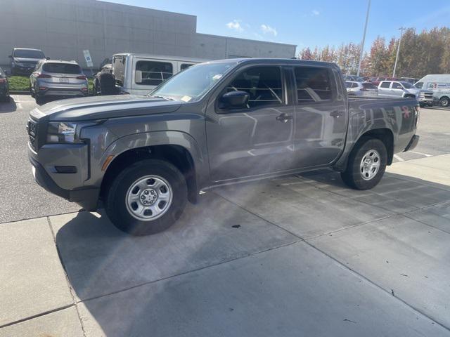 2022 nissan frontier s