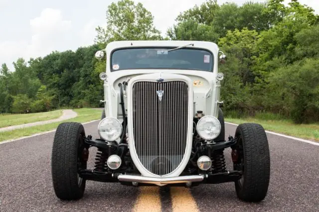 1934 ford three-window coupe fenderless