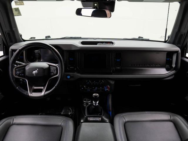 2022 ford bronco black diamond