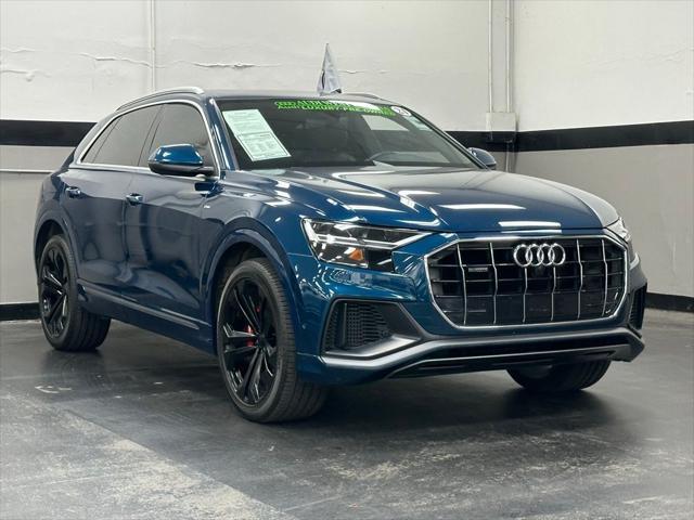 2021 audi q8 55 premium plus