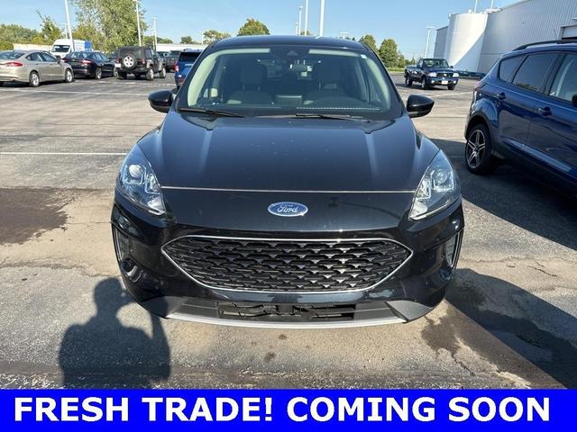 2020 ford escape se