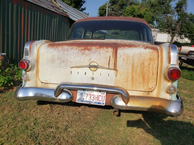 1955 pontiac chieftain sedan white rwd automatic patina
