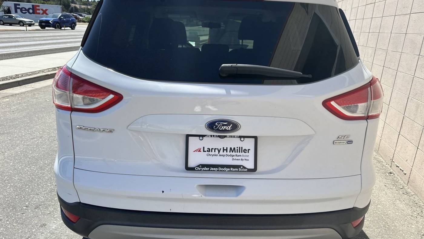 2016 ford escape se