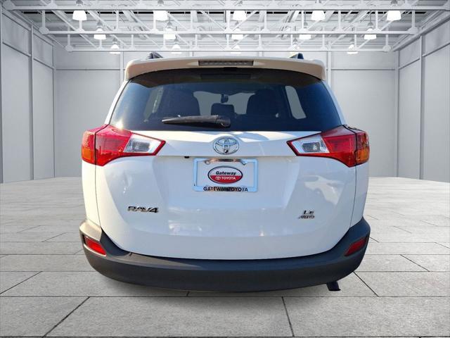2015 toyota rav4 le