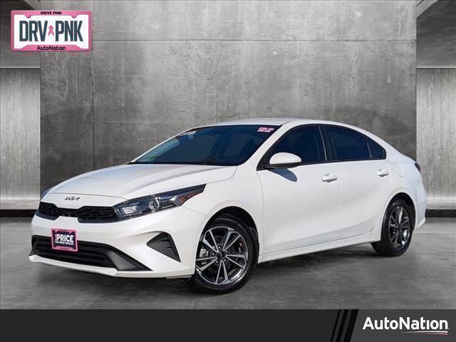 2022 kia forte lxs