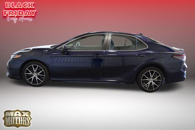 2021 toyota camry se
