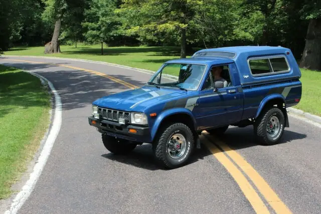 1983 toyota hilux 4x4,survivor,original,low miles,22r,5spd,pickup,truck