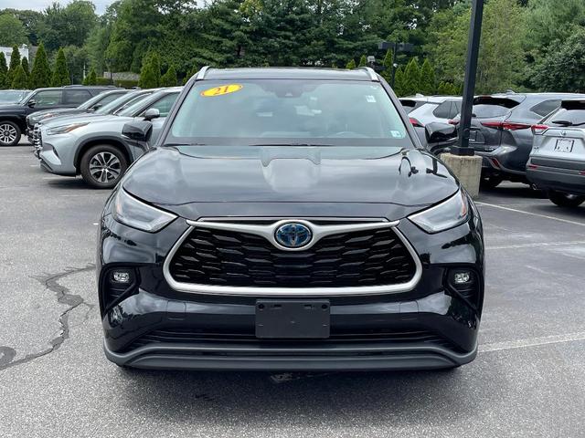 2021 toyota highlander hybrid xle