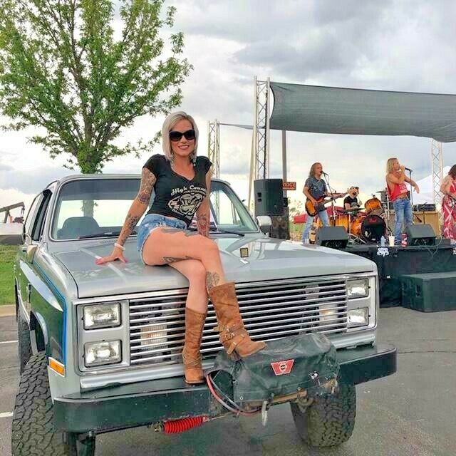 chevrolet blazer k5 1985 silverado low miles