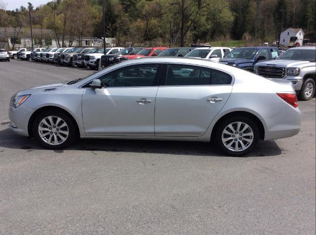 2016 buick lacrosse base base 4dr sedan w/1sv for sale in montpelier, vermont