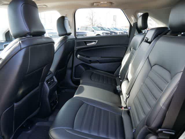 2021 ford edge sel