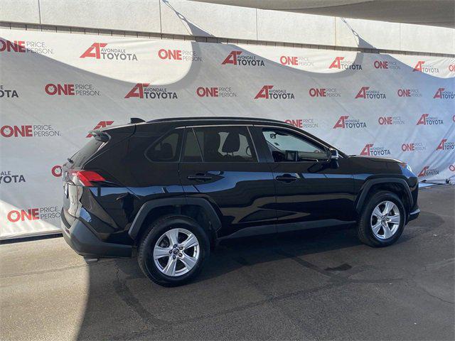2019 toyota rav4 xle
