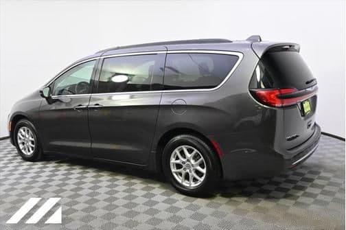 2022 chrysler pacifica touring l in hopkins, minnesota
